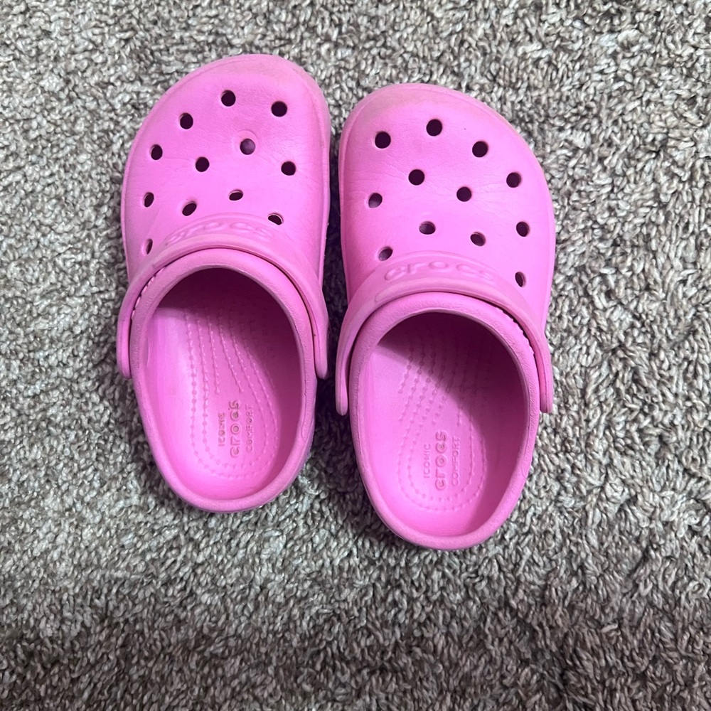 Crocs size 9 pink